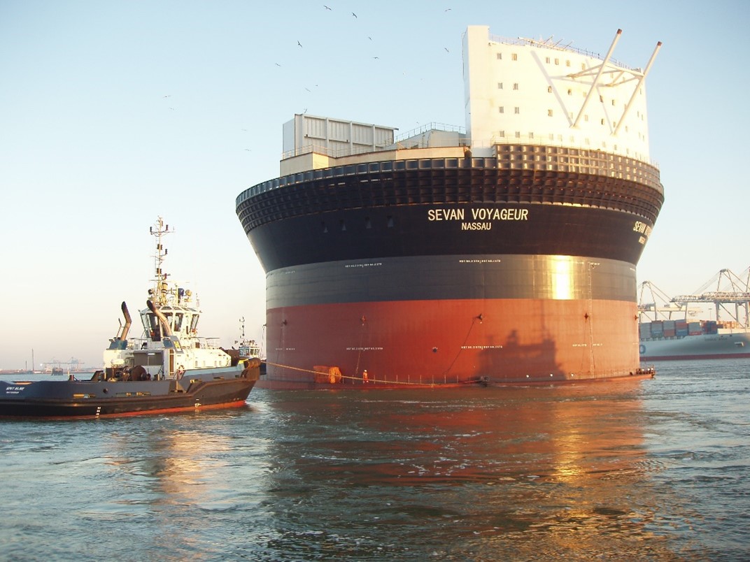 Harbour towage 2